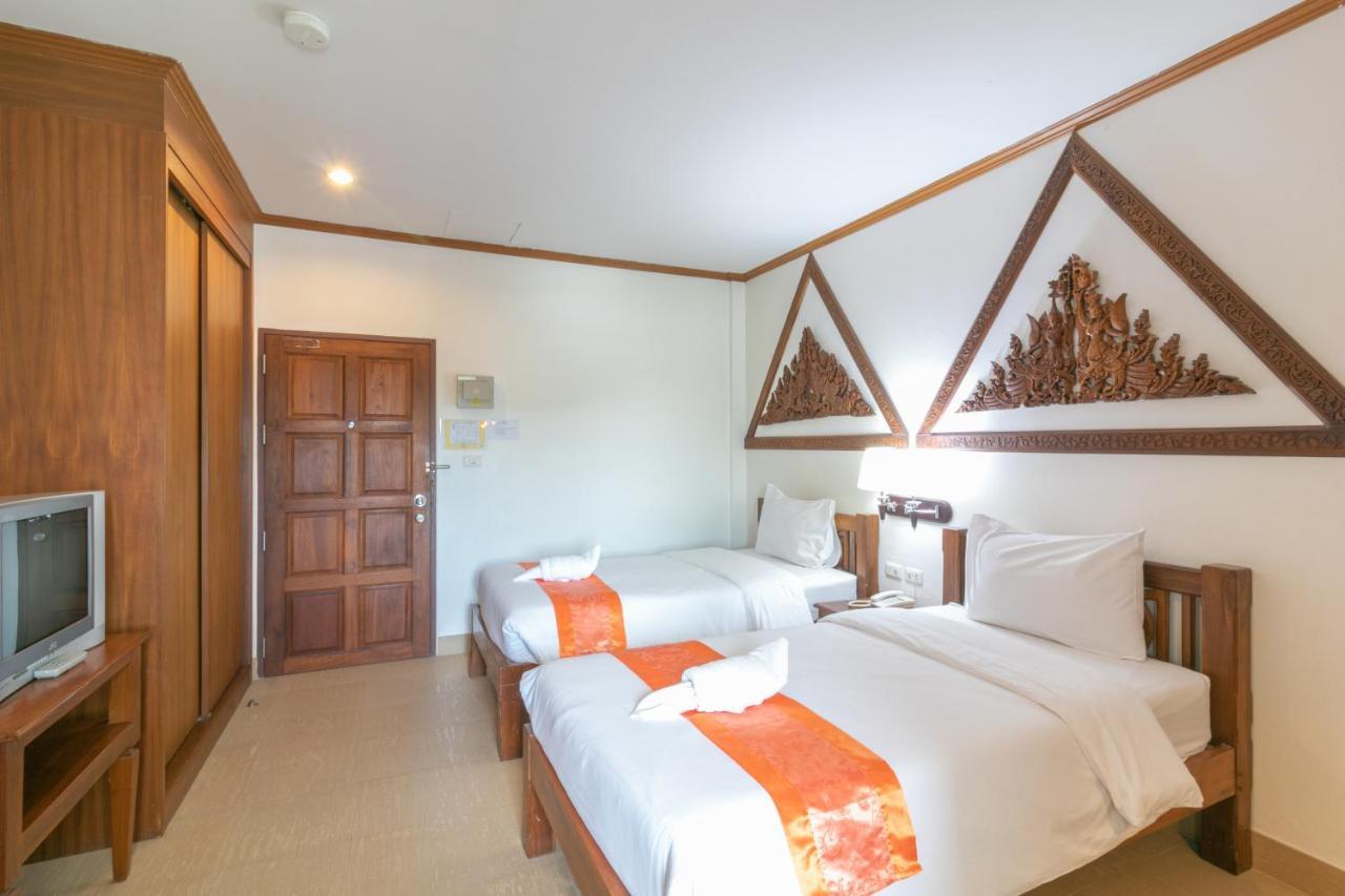Onnicha Hotel Ratsada Екстер'єр фото