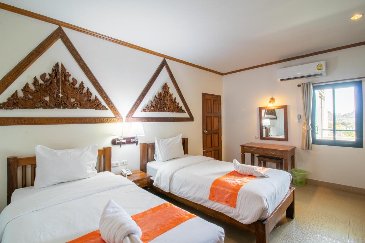 Onnicha Hotel Ratsada Екстер'єр фото